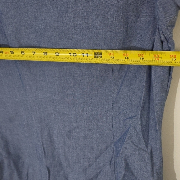 St. John's Bay Blue Button Down Shirt - Picture 5 of 5